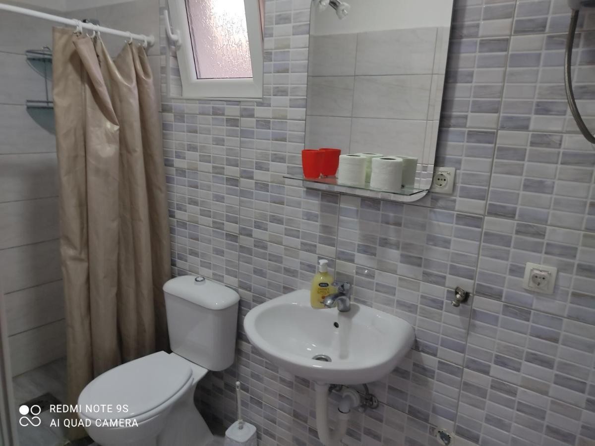 Studio Apartments Tea Сутоморе Екстериор снимка