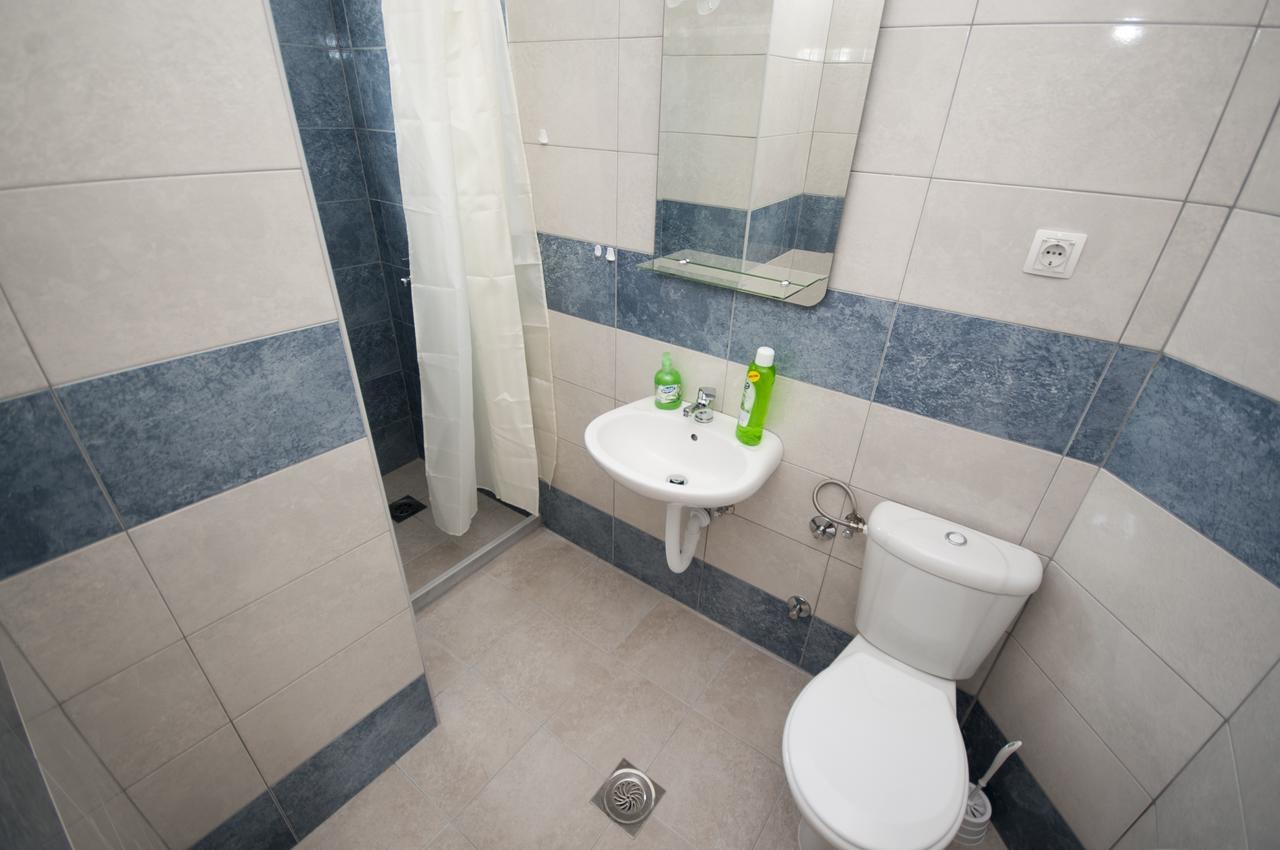 Studio Apartments Tea Сутоморе Екстериор снимка